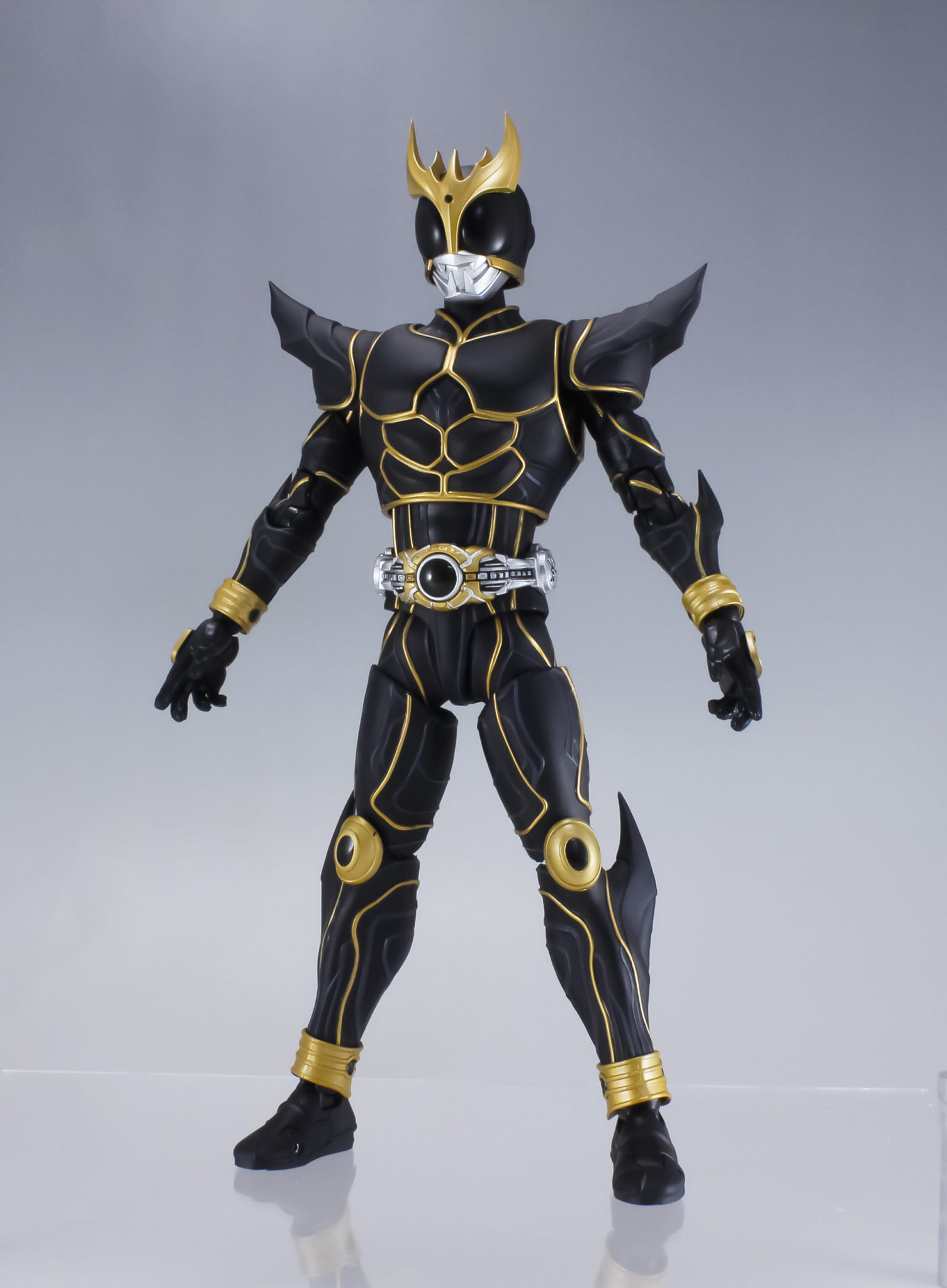 未使用に近い！入手困難な絶版品☆真骨彫製法 仮面ライダークウガ ライジングアルティメット×2セットの通販 by anxxxxjp's shop｜ラクマ  - 特撮