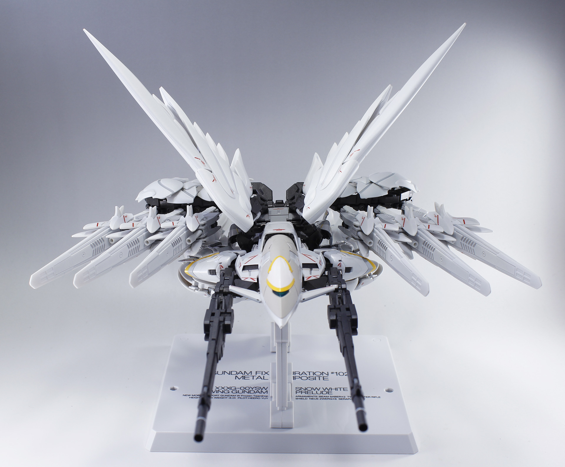 BANDAI - METAL COMPOSITE ウィングガンダム スノーホワイト