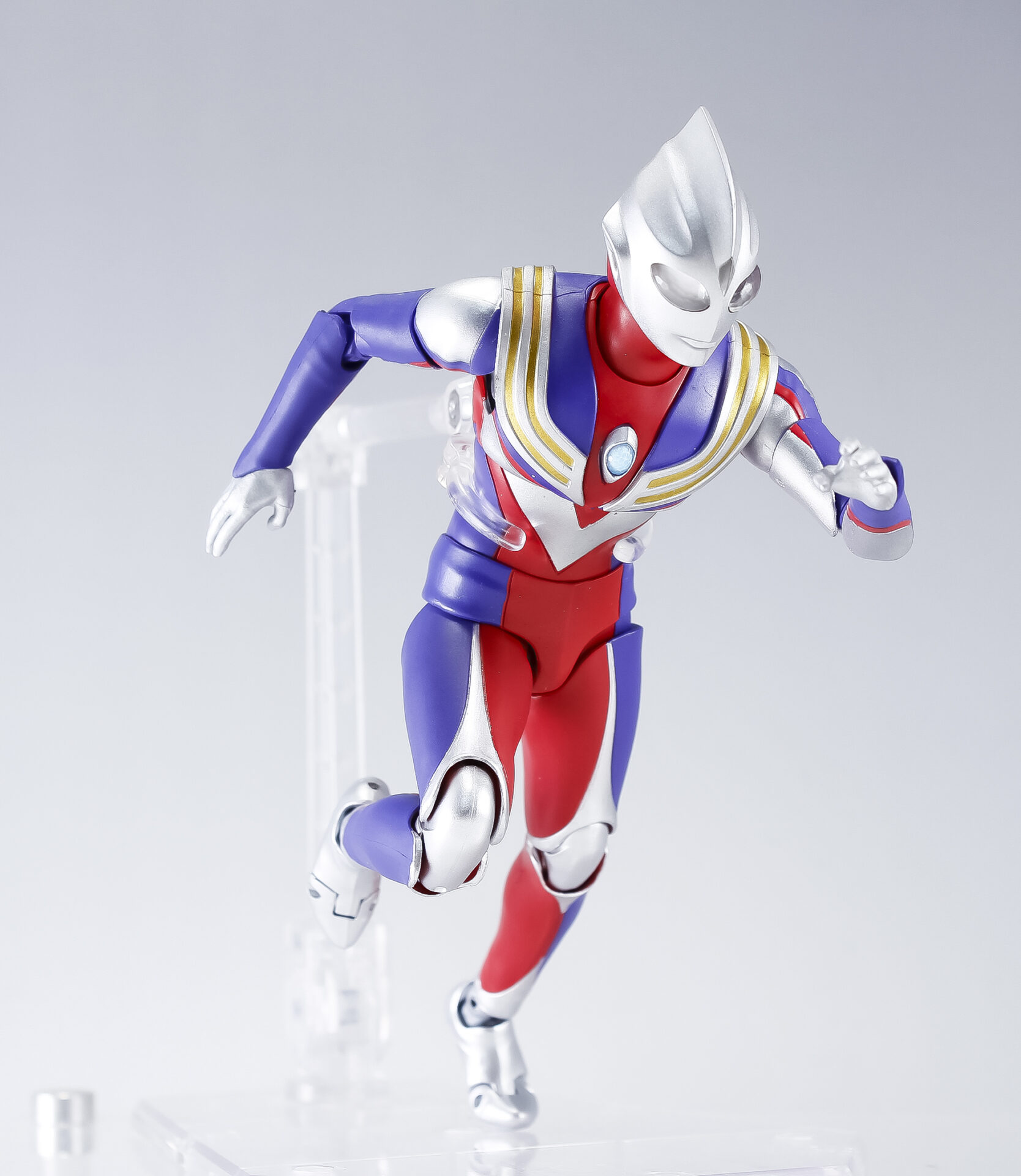 S H フィギュアーツ ウルトラマンティガ マルチタイプ (真骨彫製法